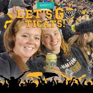 Meet your Posher, Beverly